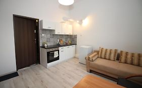 Studio Ali 1